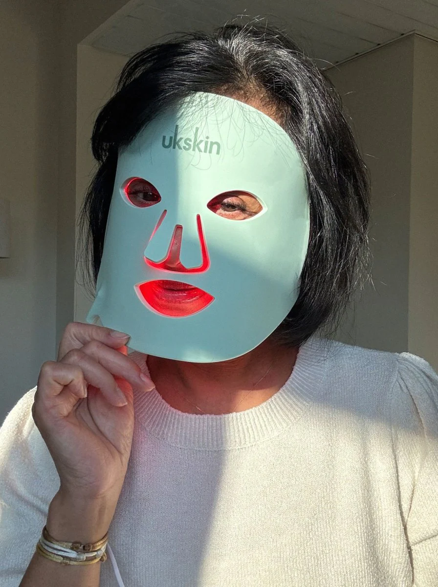 LED Dual Light Pro-Therapy Face Mask - Image 7